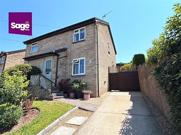 2 Bedroom Semi Detached House For Sale In Chester Close, New Inn, Pontypool, NP4