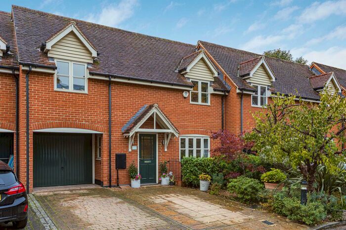 3 Bedroom Town House To Rent In Noahs Court Gardens, Hertford, SG13