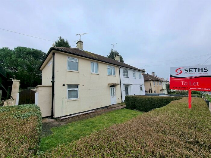 3 Bedroom Semi-Detached House To Rent In Halifax Drive, Stadium Estate, Leicester, LE4