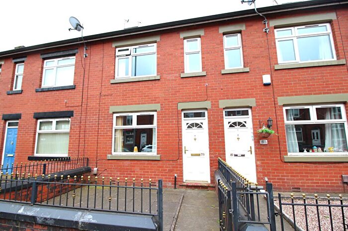 2 Bedroom Terraced House For Sale In Vulcan Street, Oldham, OL1