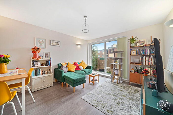 2 Bedroom Apartment To Rent In Ammonite House, Flint Close, Stratford, E15