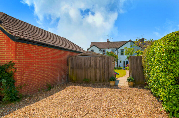 3 Bedroom Terraced House For Sale In Bury Lane, Horsell, Surrey, GU21