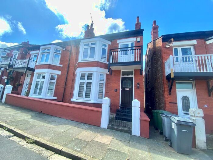 6 Bedroom House To Rent In Cavendish Road, New Brighton, CH45