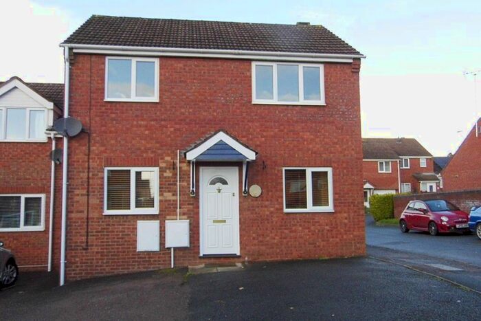 3 Bedroom Terraced House To Rent In Highgrove Bank, Hereford, HR1