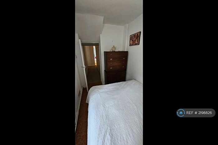 1 Bedroom Flat To Rent In Inverness Street, London, NW1