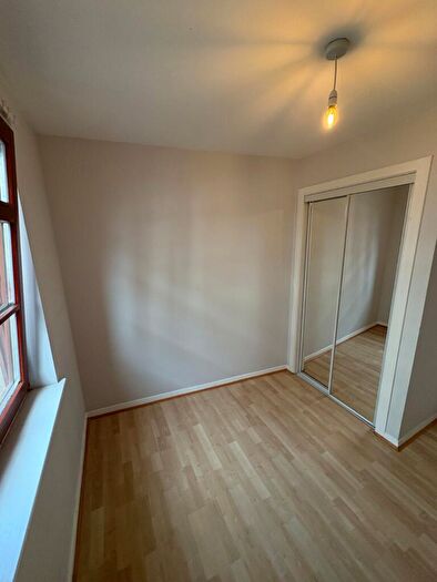 2 Bedroom Flat To Rent In East Cromwell Street, Edinburgh, EH6