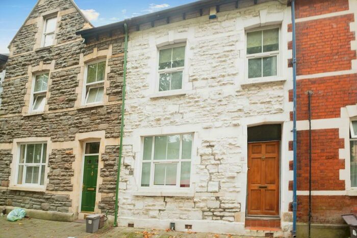 4 Bedroom Property To Rent In Adamsdown Square, CF24