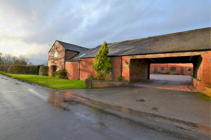 4 Bedroom Mews For Sale In Bradwall Road, Bradwall, Sandbach, CW11