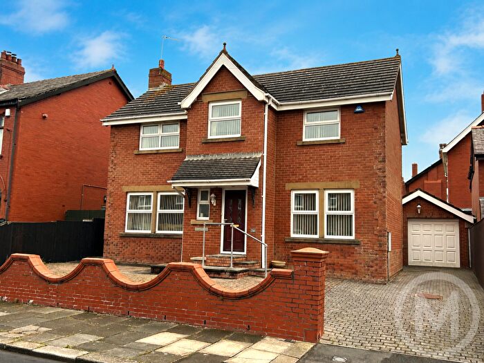 4 Bedroom Detached House For Sale In Gosforth Road, Bispham, FY2