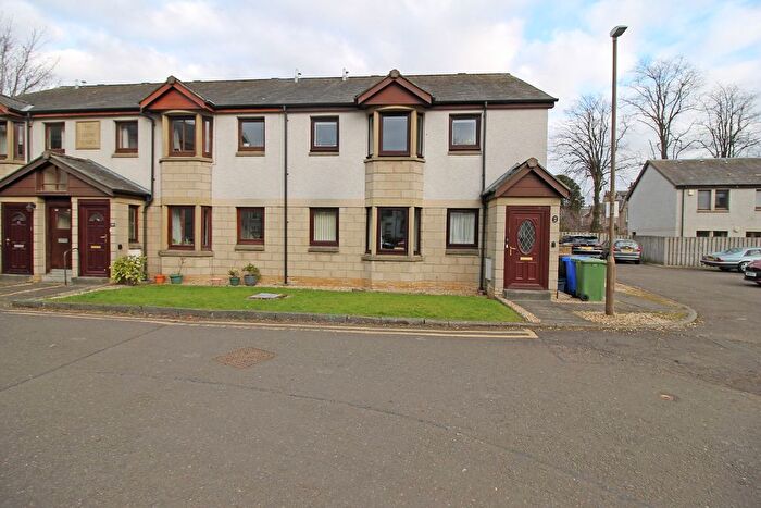 2 Bedroom Flat To Rent In Queens Lane, Bridge Of Allan, FK9