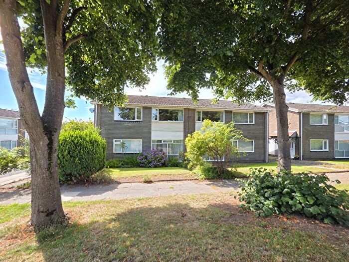 2 Bedroom Flat For Sale In Woodhill Road, Cramlington, NE23