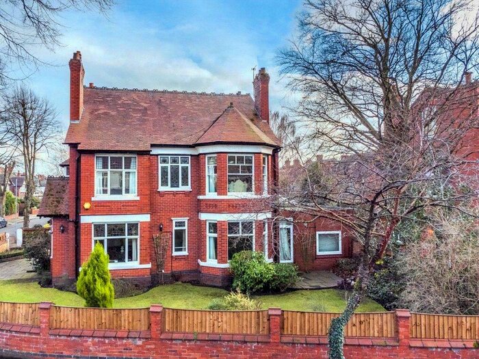 6 Bedroom Detached House To Rent In Raynham Avenue, Didsbury, Manchester, M20