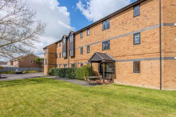 1 Bedroom Apartment To Rent In Heron Drive, Bicester, OX26