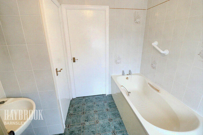 2 Bedroom Detached Bungalow For Sale In Haverdale Rise, Old Town, S75