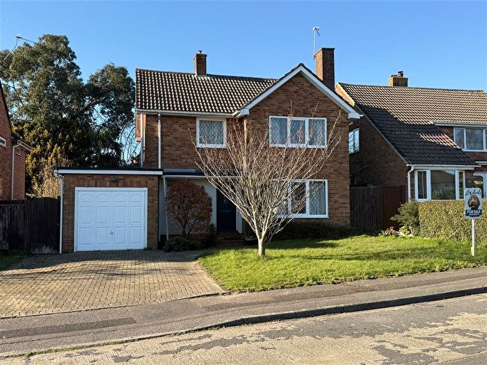 3 Bedroom Detached House For Sale In The Cherries, Maidstone, Kent, ME16