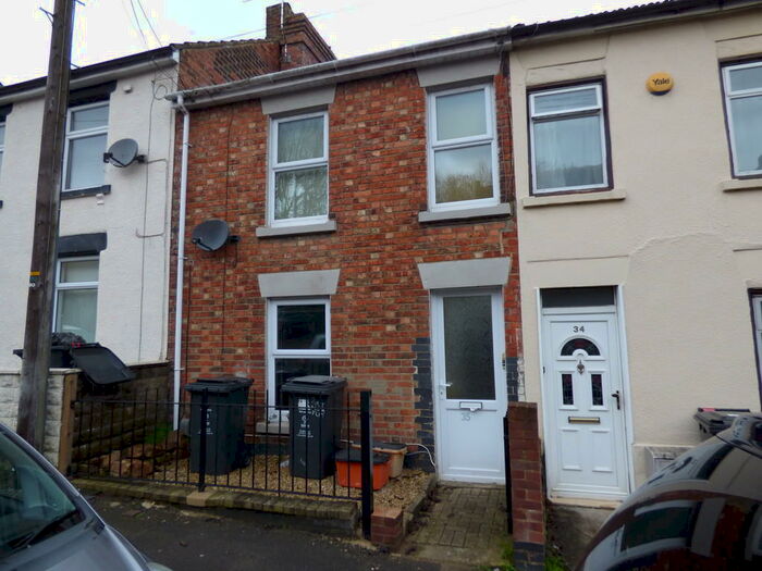 1 Bedroom Ground Flat To Rent In Radnor Street, Swindon, SN1
