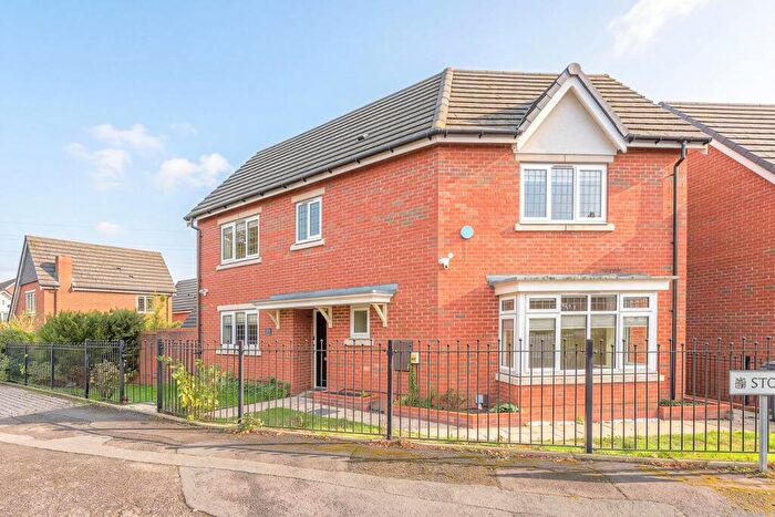 3 Bedroom Detached House For Sale In Stonehouse Lane, Quinton, Birmingham, B32