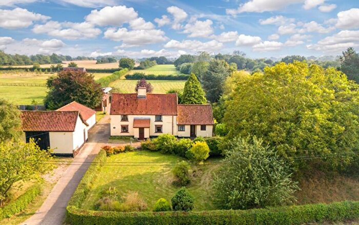 4 Bedroom Detached House For Sale In Great Moulton, NR15