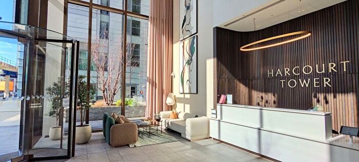 2 Bedroom Flat To Rent In Harcourt Tower, Marsh Wall, Canary Wharf, E14