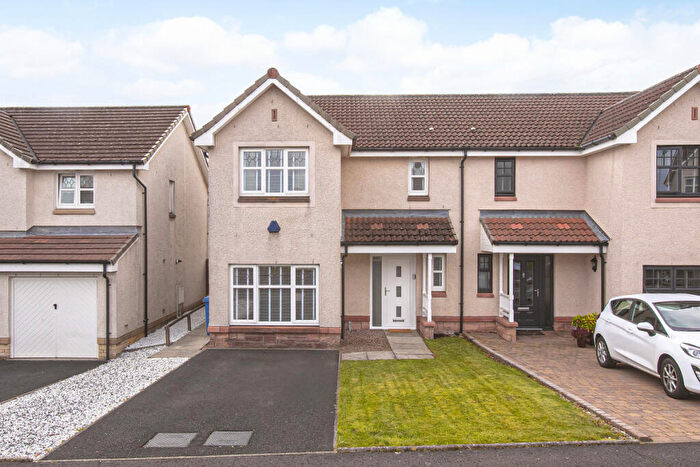 3 Bedroom Semi-Detached House For Sale In Mcintosh Parade, Kirkcaldy, KY2