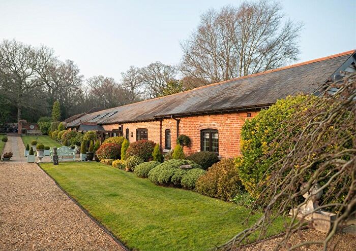 4 Bedroom Detached House For Sale In The Walled Garden, Cadnam, SO40