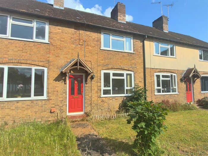 2 Bedroom Property To Rent In Poplar Close, Honington, Bury St. Edmunds, IP31