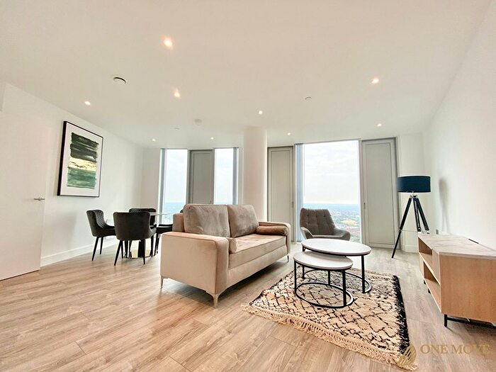 3 Bedroom Flat To Rent In Silvercroft Street, Manchester, M15