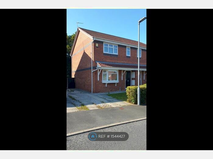 3 Bedroom Semi-Detached House To Rent In Courbet Drive, Connah's Quay, Deeside, CH5