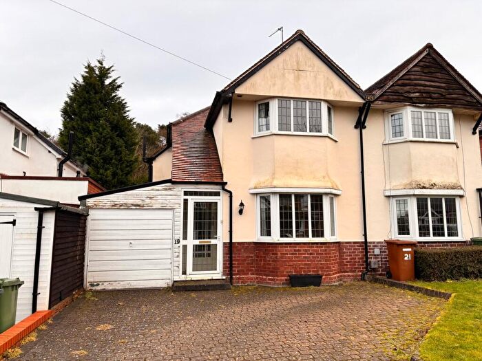 3 Bedroom Semi-Detached House For Sale In Blackwood Road, Sutton Coldfield, B74