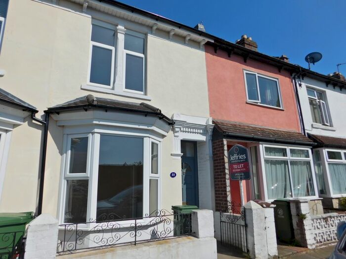 3 Bedroom Terraced House To Rent In Heidelberg Road, Southsea, PO4