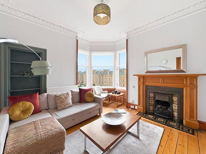 2 Bedroom Flat For Sale In / Comely Bank Place, Comely Bank, Edinburgh, EH4