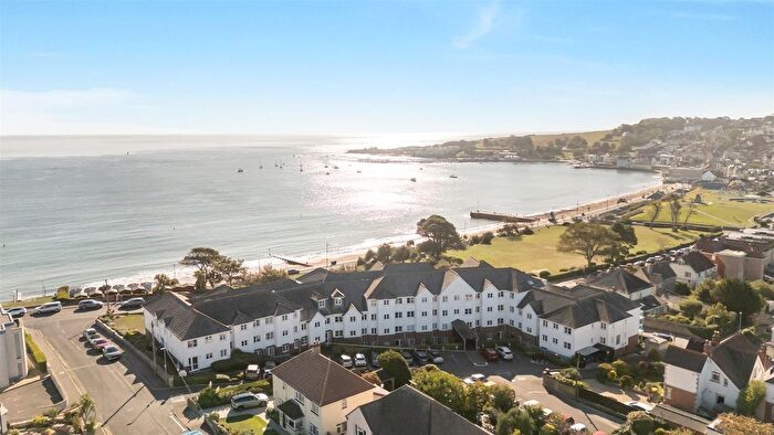 1 Bedroom Flat For Sale In St Aldhelms Court, Swanage, BH19