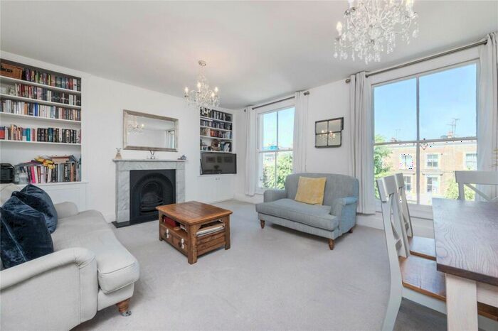 2 Bedroom Flat To Rent In Almorah Road, Canonbury, N1