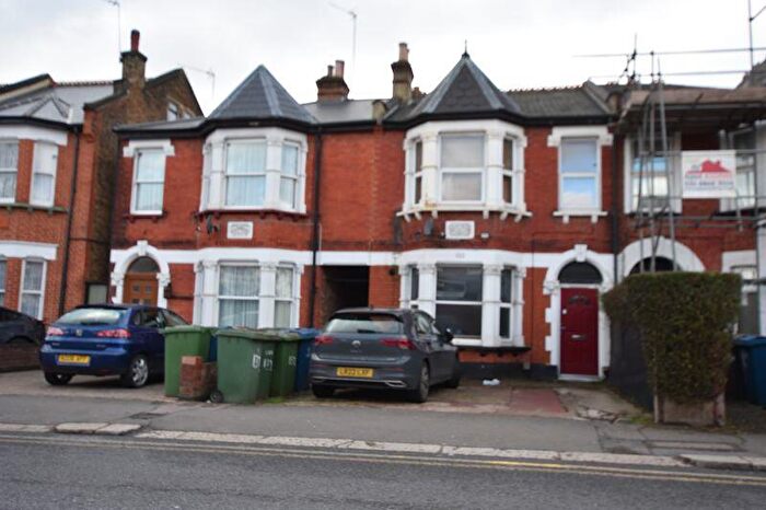 1 Bedroom Flat For Sale In Headstone Road, Harrow, HA1