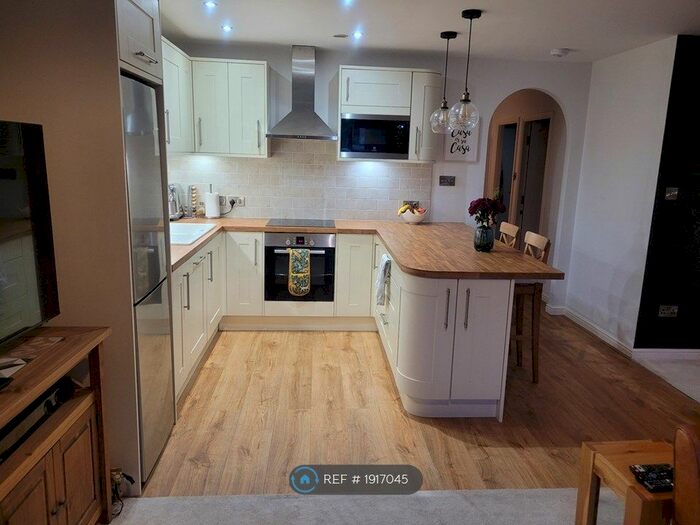 2 Bedroom Flat To Rent In Waterloo Quay, Liverpool, L3