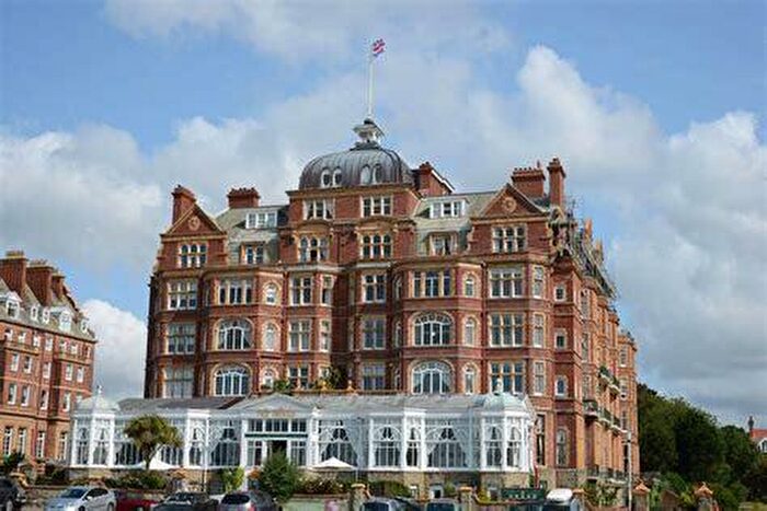 3 Bedroom Flat For Sale In The Grand, Folkestone, CT20