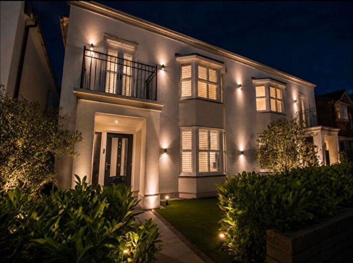 4 Bedroom Semi Detached House For Sale In Mill Road, Deal, CT14