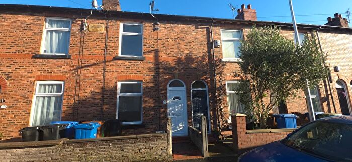 2 Bedroom Property To Rent In Florist Street, Stockport, SK3