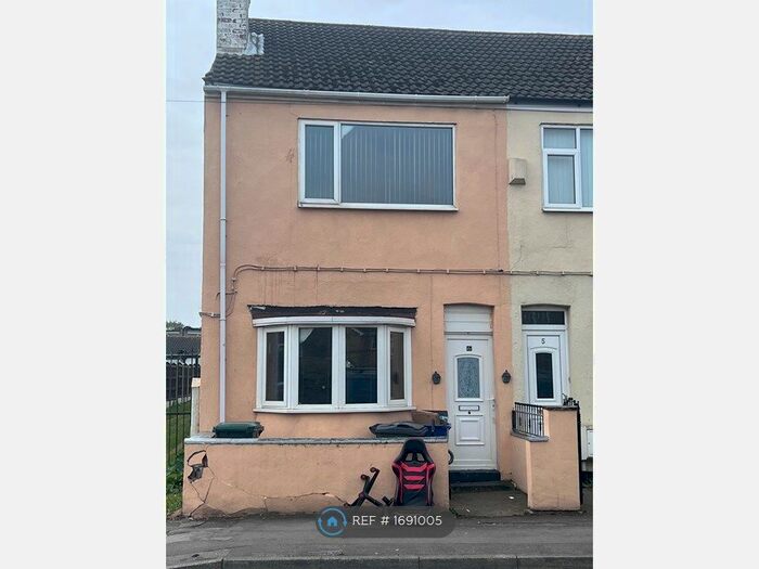 2 Bedroom Terraced House To Rent In East End, Stainforth, Doncaster, DN7