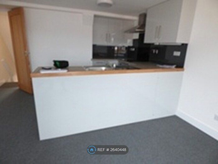 1 Bedroom Flat To Rent In High Street, Andover, SP10