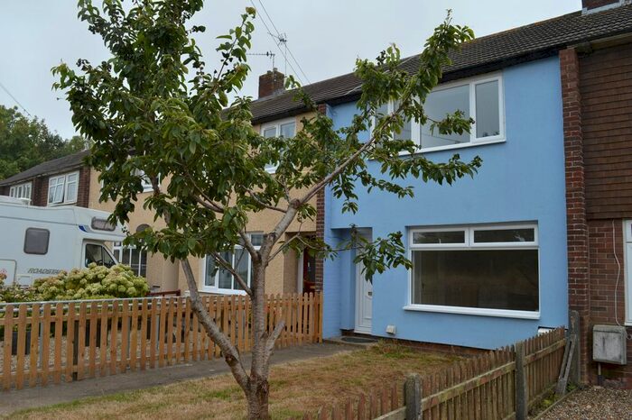 3 Bedroom Terraced House To Rent In Castle Close, Llantwit Major, CF61