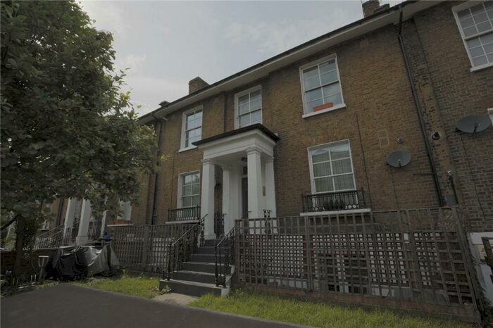2 Bedroom Apartment To Rent In Camden Road, Holloway, London, N7