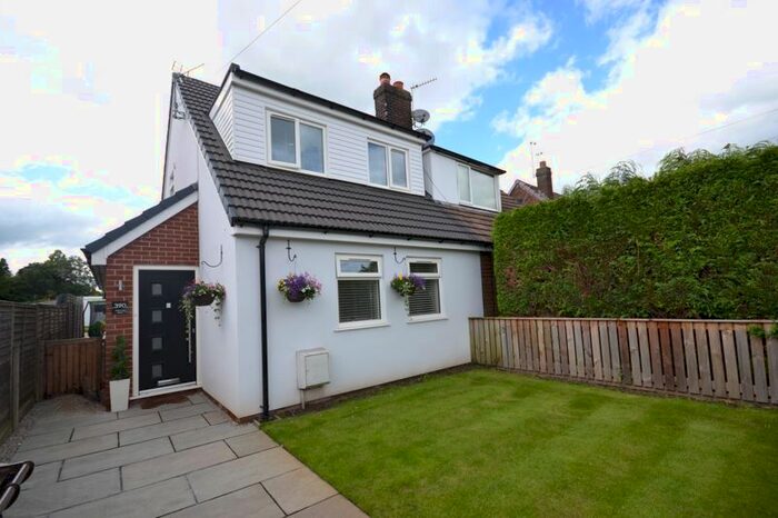 3 Bedroom Semi-Detached House For Sale In Mossy Lea Road, Wrightington, WN6