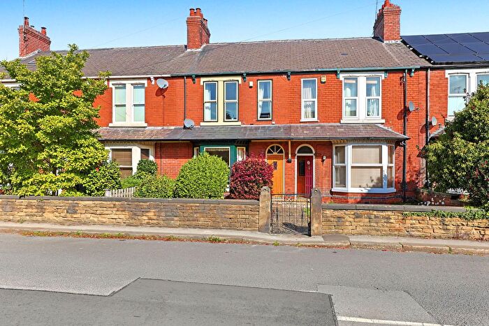 3 Bedroom Terraced House For Sale In Ashgate Road, Ashgate, Chesterfield, S40