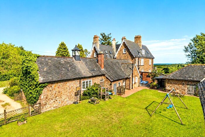 5 Bedroom Semi Detached House For Sale In Stoodleigh, Tiverton, Devon, EX16