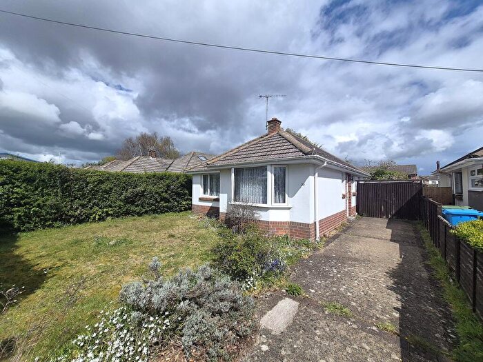 2 Bedroom Bungalow For Sale In Rectory Road, Oakdale, Poole, BH15