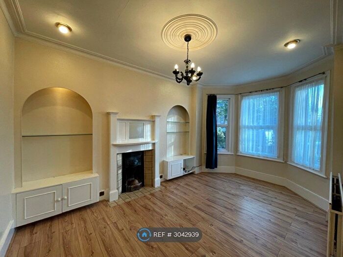 3 Bedroom End Of Terrace House To Rent In South Hill Avenue, South Harrow, HA2