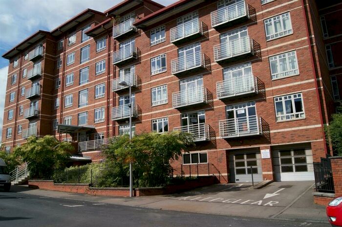 2 Bedroom Apartment To Rent In Osbourne House Queen Victoria Road Coventry, CV1