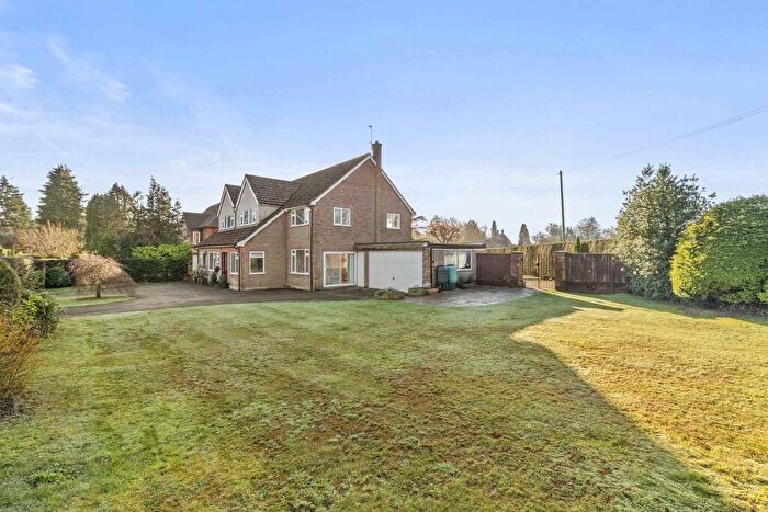5 Bedroom Detached House For Sale In Doggetts Wood Lane, Chalfont St Giles, HP8