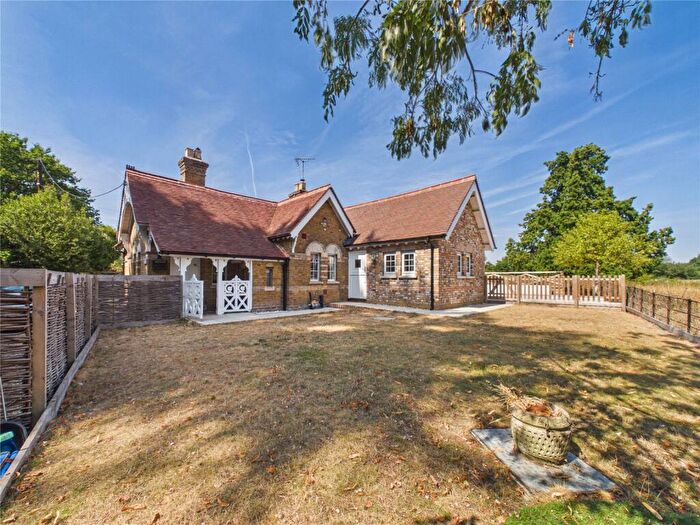 2 Bedroom Detached House For Sale In Woodhouse Lane, Little Waltham, Chelmsford, Essex, CM3